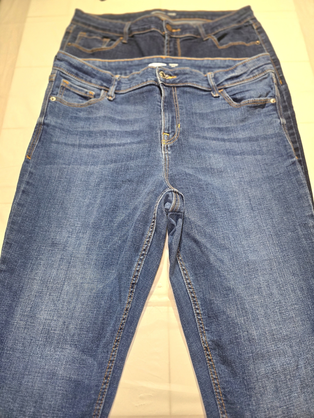 Old Navy Skinny Jeans in Medium and Dark Blue Washes